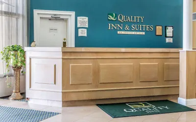 Photo 4 - Quality Inn & Suites Middletown - Newport