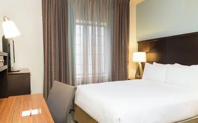 Photo 3 - Staybridge Suites Chicago-Oakbrook Terrace by IHG