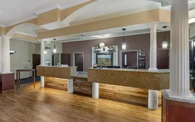 Photo 3 - Best Western Plus Shamrock Inn & Suites