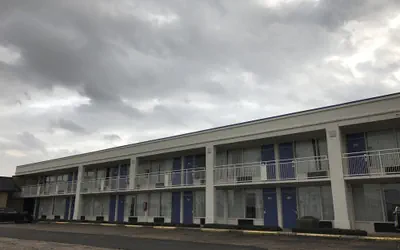 Motel 6 Natchitoches, LA