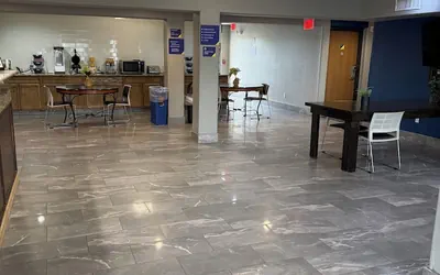 Photo 3 - Microtel Inn & Suites by Wyndham Ardmore