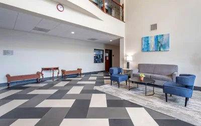 Photo 4 - BEST WESTERN PLUS McKinney Inn & Suites