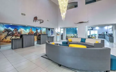 Photo 5 - La Quinta Inn & Suites by Wyndham Weatherford