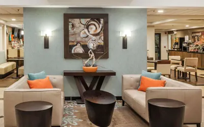Photo 3 - Wingate by Wyndham Chicago Schaumburg