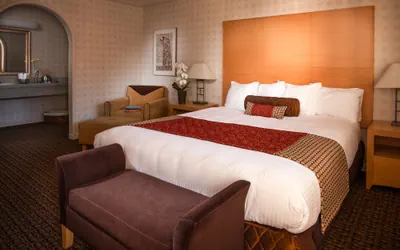 Photo 2 - Menlo Park Inn