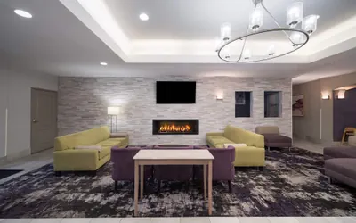 Photo 4 - La Quinta Inn & Suites by Wyndham Atlanta Stockbridge