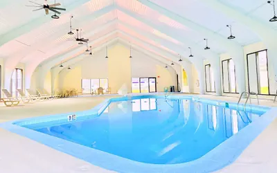 Photo 2 - Days Inn by Wyndham Rutland/Killington Area