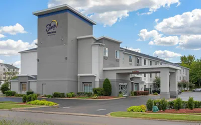 Photo 2 - Sleep Inn & Suites Smyrna - Nashville Area