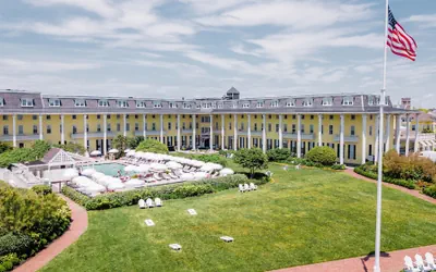 Photo 2 - Congress Hall