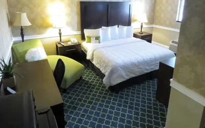 Photo 4 - Rodeway Inn Logan International Airport