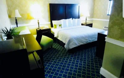 Photo 2 - Rodeway Inn Logan International Airport