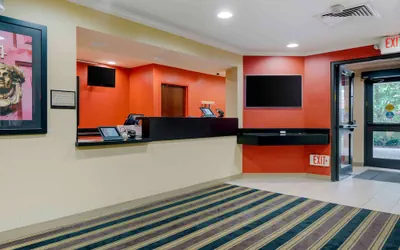Photo 3 - Extended Stay America Suites Elizabeth Newark Airport