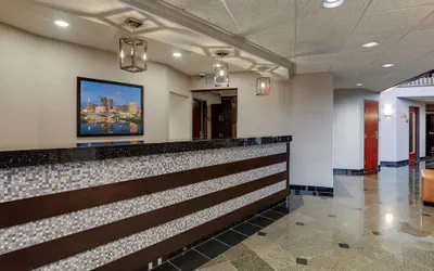Photo 2 - Drury Inn & Suites Columbus Dublin