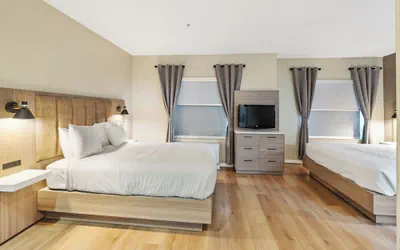 Photo 4 - Hawthorn Suites by Wyndham Rancho Cordova/Folsom