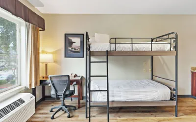 Photo 3 - Hawthorn Suites by Wyndham Rancho Cordova/Folsom