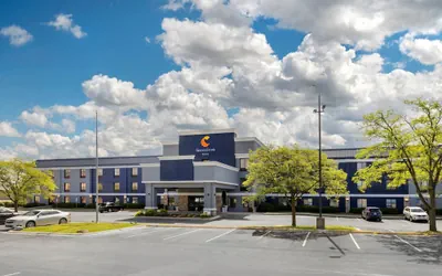 Comfort Inn Bourbonnais near I-57