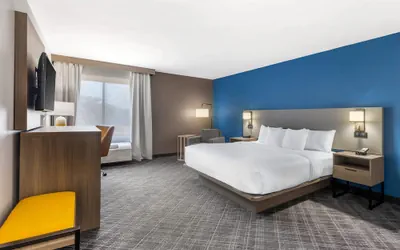 Photo 5 - Comfort Inn Bourbonnais near I-57