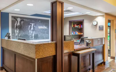 Photo 4 - Hampton Inn Sioux Falls