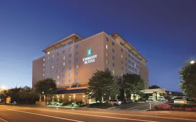 Photo 2 - Embassy Suites Charleston
