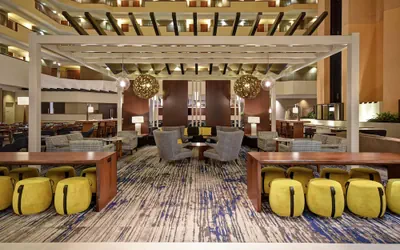 Photo 4 - Embassy Suites Charleston