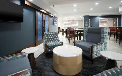 Photo 4 - Four Points by Sheraton Fayetteville Fort Bragg