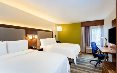 Photo 3 - Holiday Inn Express Tampa-Brandon by IHG