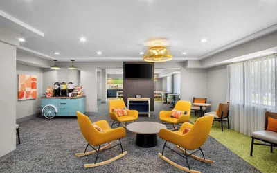 Photo 3 - Spark by Hilton Grapevine DFW North