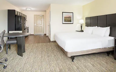 Photo 4 - MainStay Suites Kansas City Overland Park