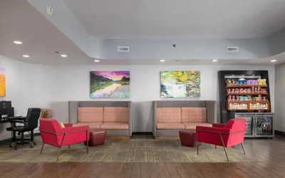 Photo 4 - Hampton Inn Carrollton