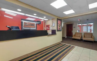 Photo 5 - Studio 6 Corporate Extended Stay Buffalo Amherst NY
