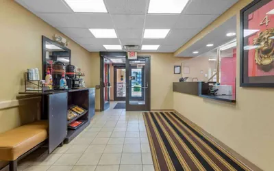 Photo 3 - Studio 6 Corporate Extended Stay Buffalo Amherst NY
