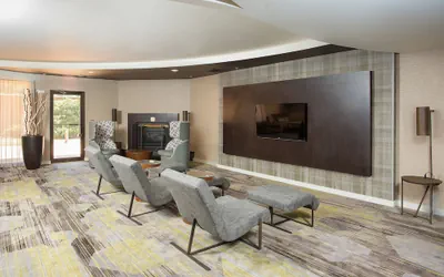 Photo 2 - Courtyard by Marriott Boston Westborough