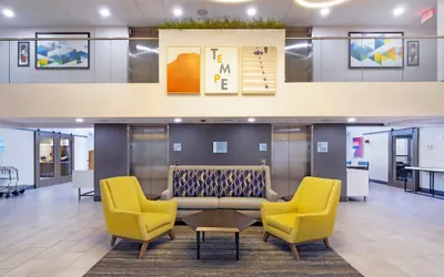 Holiday Inn Express & Suites Phoenix - Tempe by IHG
