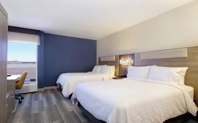 Photo 5 - Holiday Inn Express & Suites Phoenix - Tempe by IHG