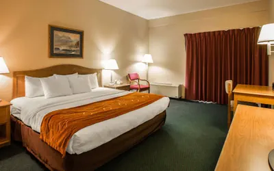 Photo 5 - Super 8 by Wyndham Cherokee