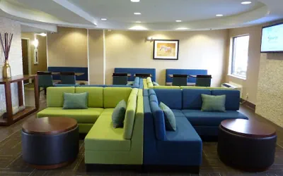 Photo 3 - Comfort Inn Shepherdsville - Louisville South