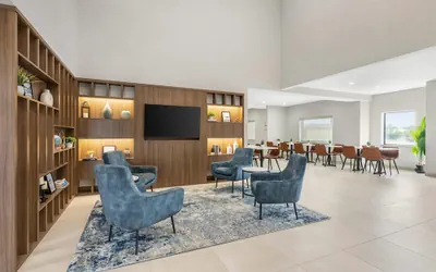Photo 2 - Quality Inn Midland South