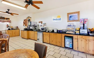 Photo 2 - Days Inn by Wyndham San Angelo