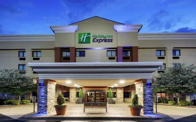 Photo 2 - Holiday Inn Express Fort Campbell-Oak Grove by IHG
