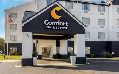 Photo 2 - Comfort Inn & Suites Mt. Laurel-Philadelphia
