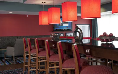 Photo 2 - Hampton Inn Grand Rapids-South