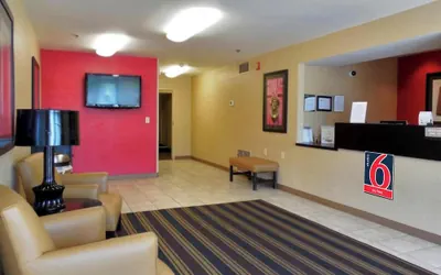 Photo 3 - Studio 6 Extended Stay South Bend Mishawaka South IN