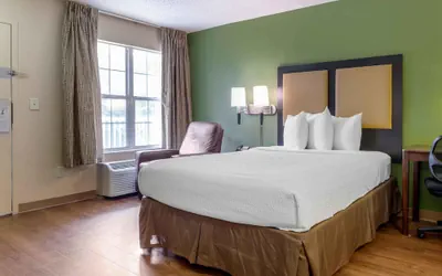Photo 5 - Extended Stay America Select Suites Raleigh RDU Airport