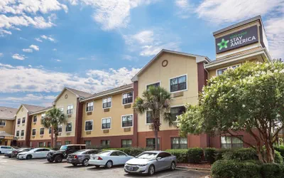 Photo 2 - Extended Stay America Suites Wilmington New Centre Drive