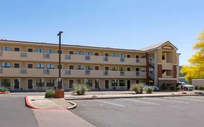 Photo 2 - Extended Stay America Select Suites Phoenix Scottsdale North