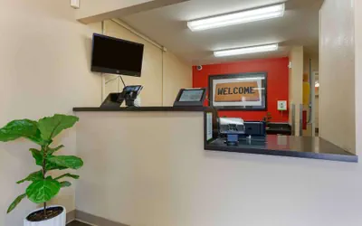 Photo 4 - Extended Stay America Select Suites Phoenix Scottsdale North