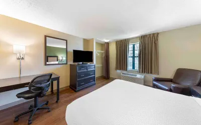 Photo 5 - Extended Stay America Suites Portland Vancouver