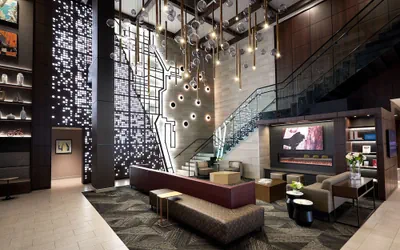 Photo 2 - Hampton Inn & Suites Chicago Downtown