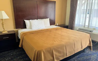 Photo 5 - GuestPlace Inn & Suites