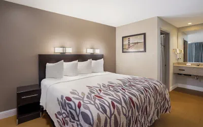 Photo 5 - Red Roof Inn Stockton